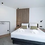 Luce Villa